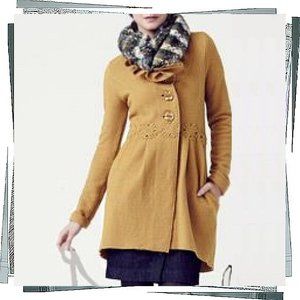 Lightweight Wool, Ruffled Collar, Detailed Waist, Jacket (S) by Charlie & Robin